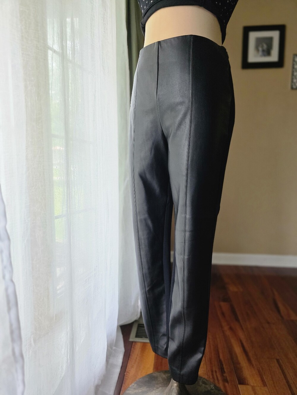 Ann Taylor Faux Leather Seamed Pants Size 8 Black Vegan Leather Ponte Leggings